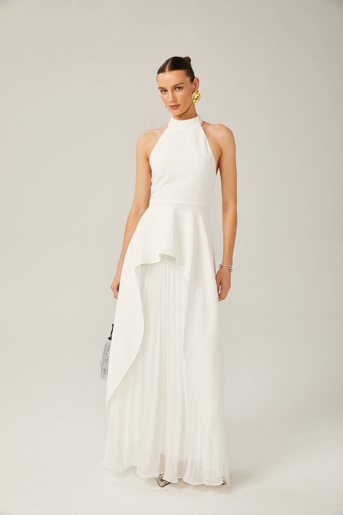 Inés | Vestido largo con capas y cuello halter