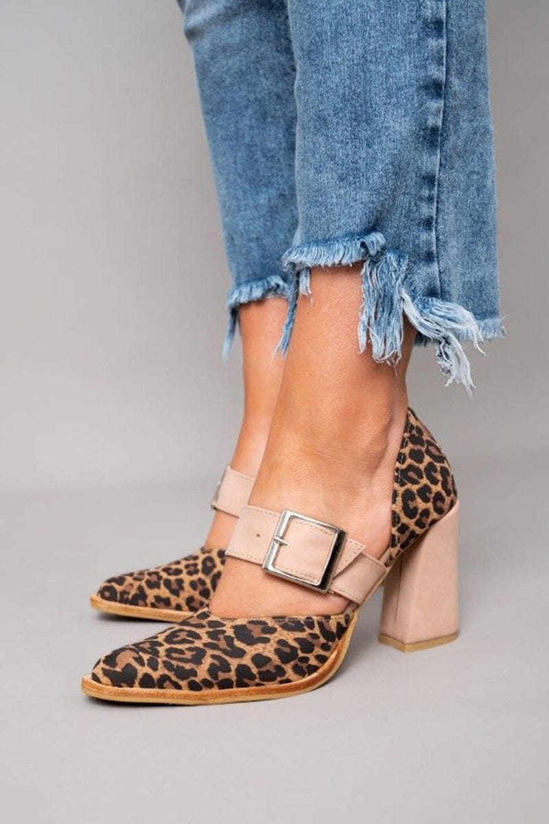 Liliana™ | Tacones de bloque con estampado de leopardo llamativo