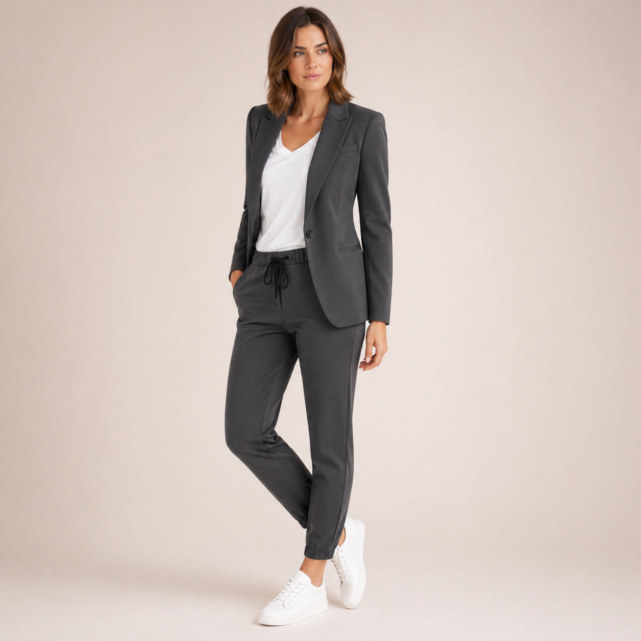 Eva™ | Conjunto de traje informal con un toque deportivo