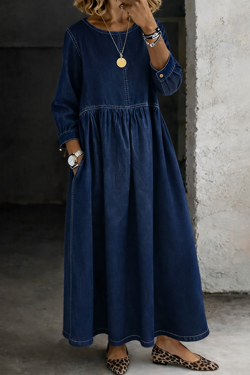 Marisol | Vestido vaquero de manga larga y cuello redondo
