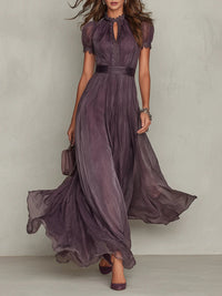 Nuria | Vestido largo morado con escote gota y borde de encaje