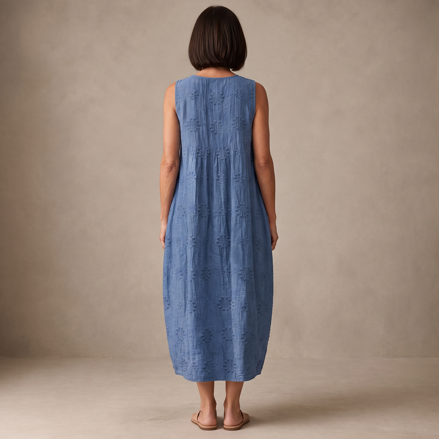 Iria vestido midi verano - espalda - modelo Maison Mareva
